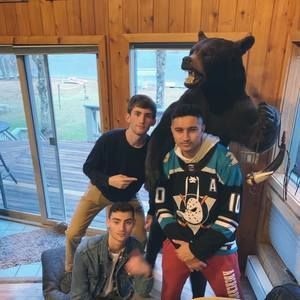 Meet your Posher, Ishan